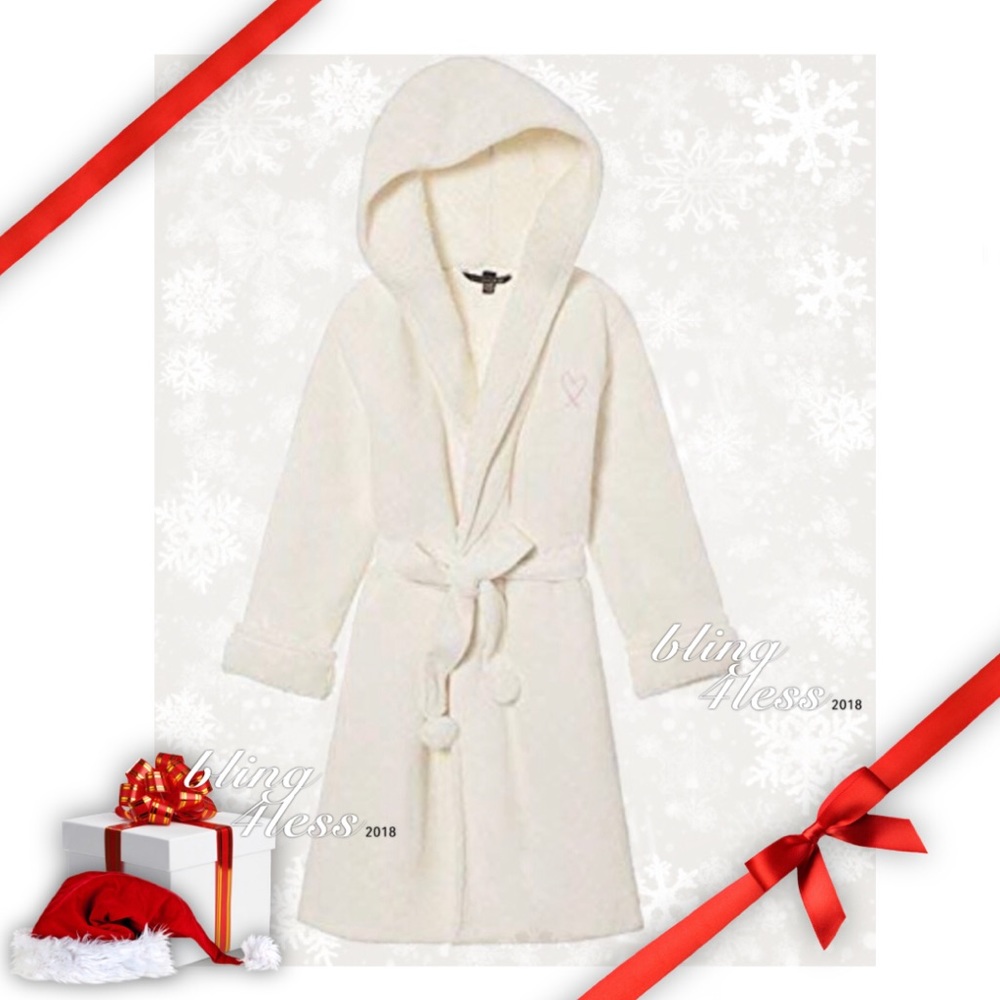 Victoria’s Secret Hooded Sherpa Lined Pom-Pom Cozy LUXE Robe M/L NEW